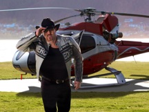 Noel Flynn (Helicopter).jpg